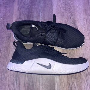 Nike In-Season Tennis Shoes